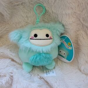 Joelle Clip Squishmallow